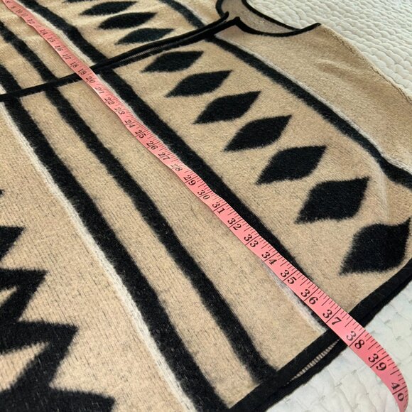 Lucky Brand Aztec Print Sweater Knit Poncho - Picture 8 of 9